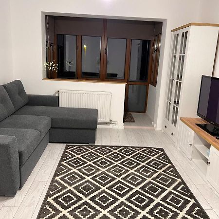 Apartament English Home 2 Camere Braşov Esterno foto