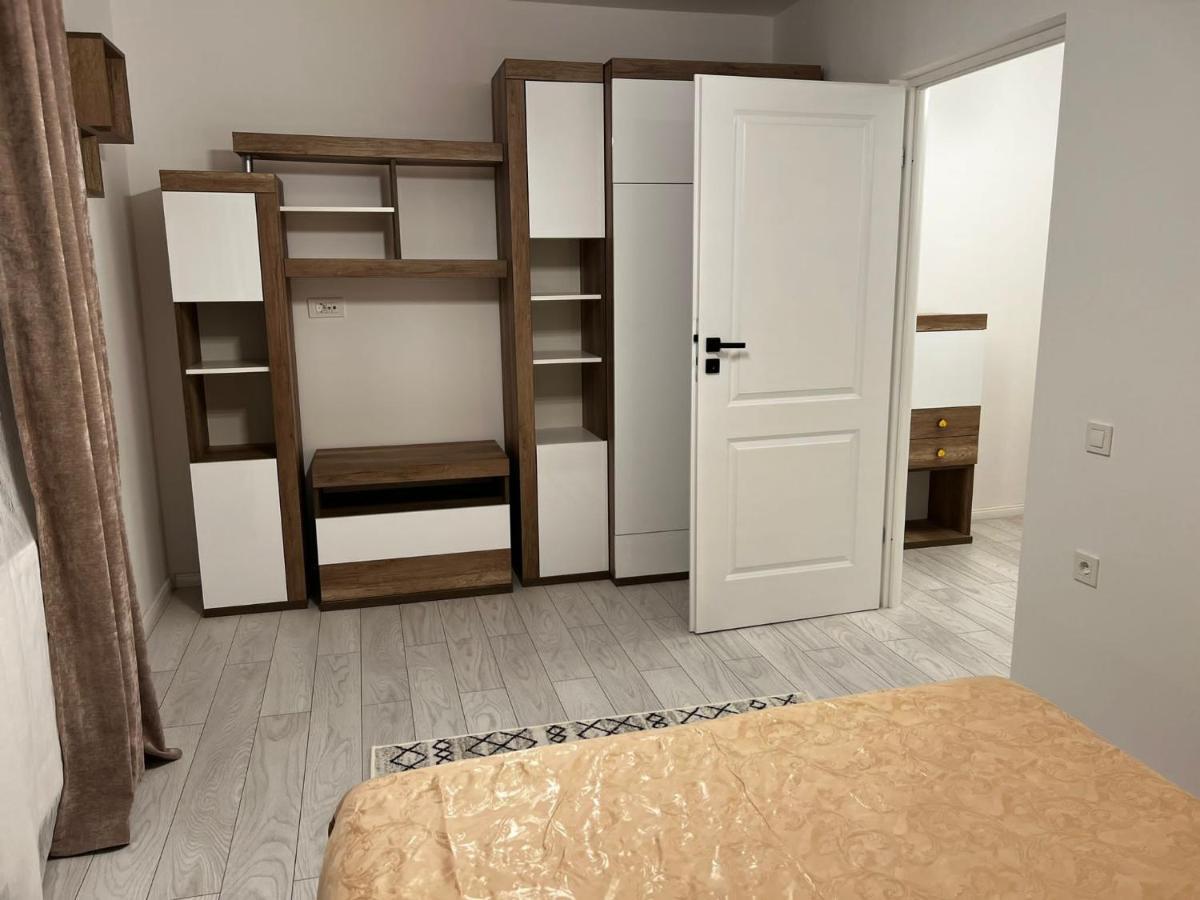 Apartament English Home 2 Camere Braşov Esterno foto